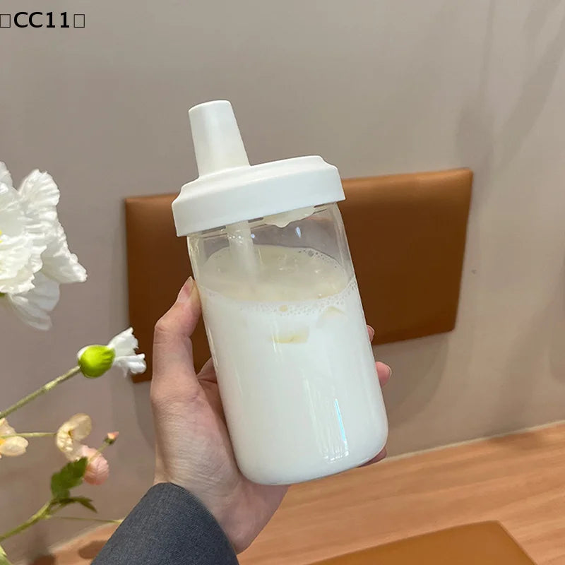 Lightweight Plastic Straw Water Cup Durable On-the-Go Drinkware for School Office Travel〔CC11〕 Vue