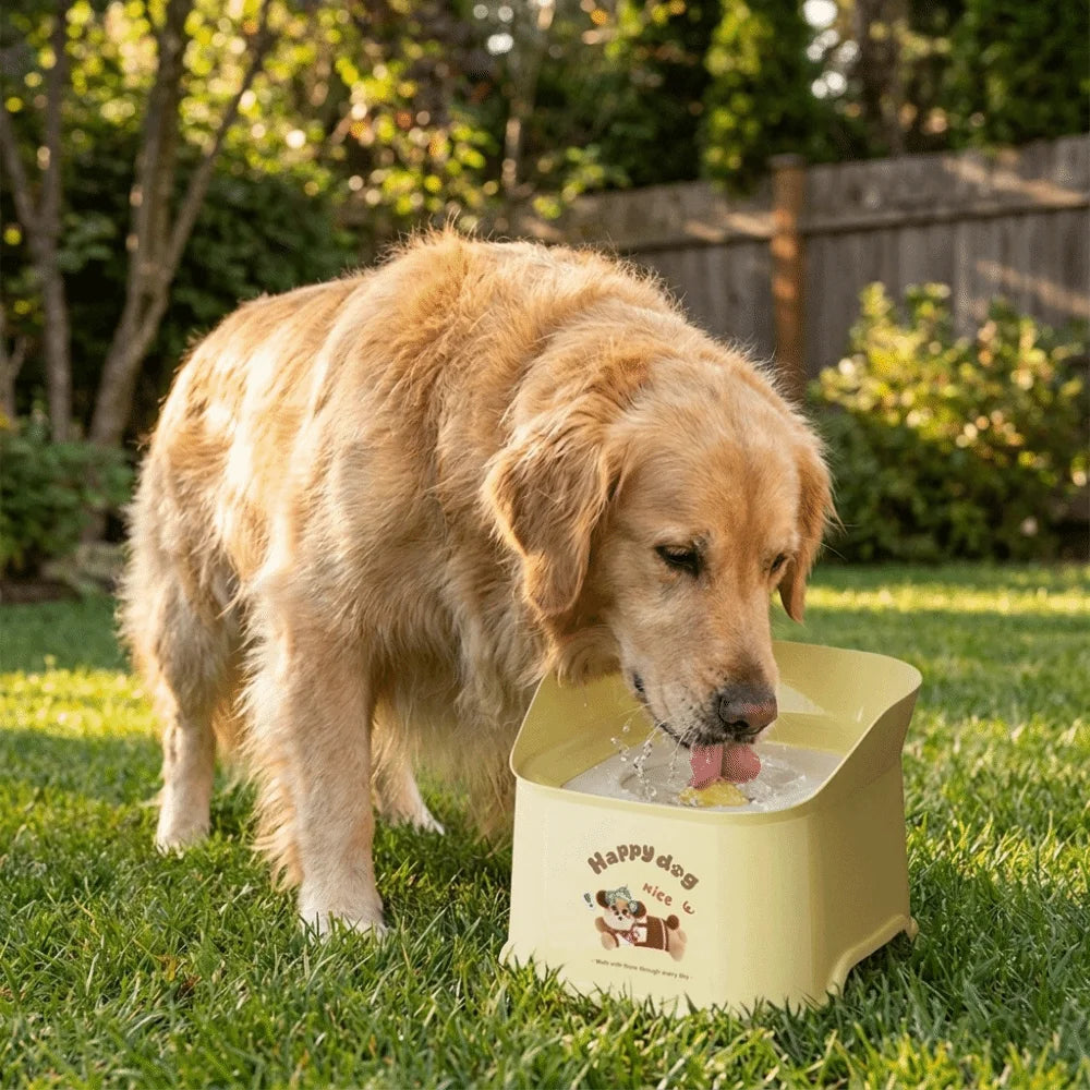 Spill-Proof Dog Floating Water Bowl Anti-Tip Non-Slip Pet Water Bowl Large Capacity Non-Wetting Mouth Pet Water Fountain Travel Vue