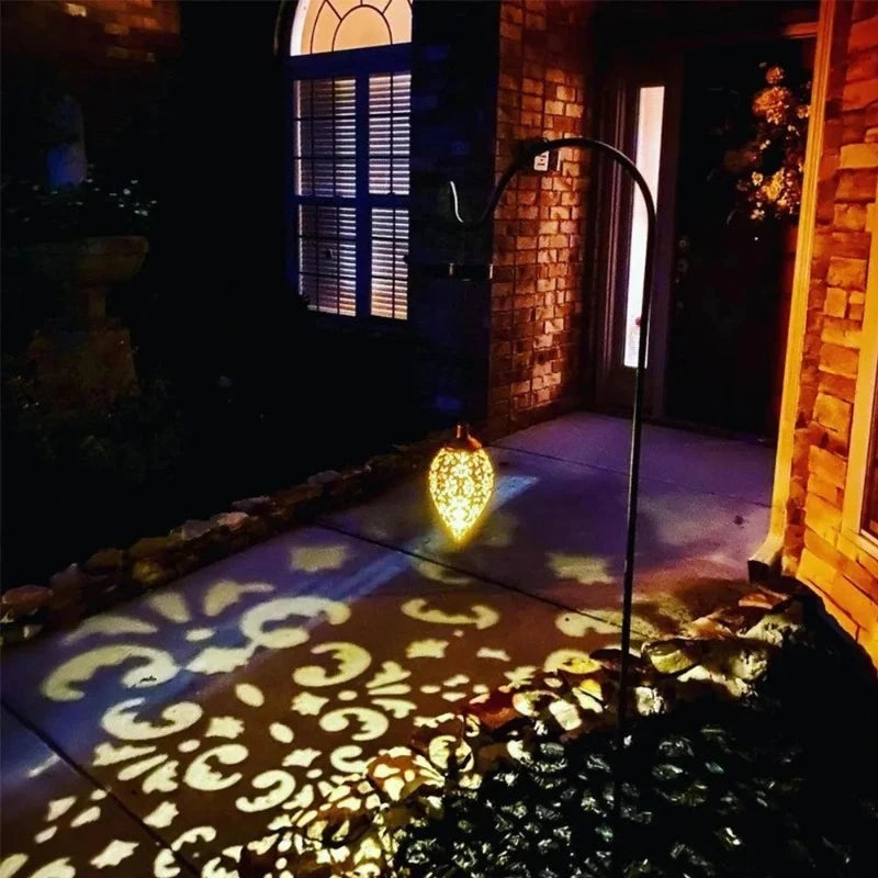 Outdoor Solar Light LED Moroccan Retro Hollow Projection Lamp Metal Waterproof Hanging Garden Light for Patio Pathway Yard Porch Vue