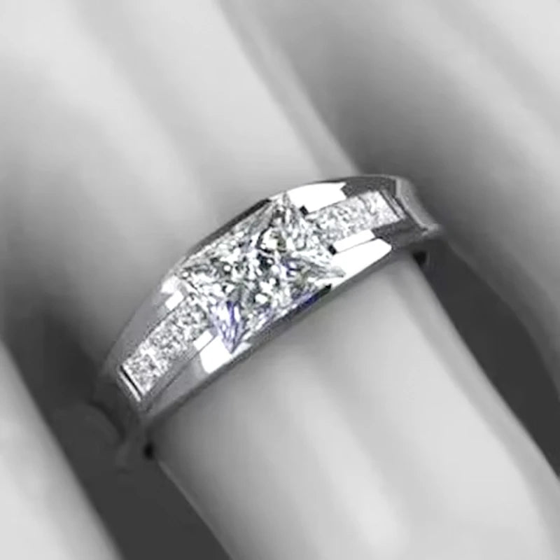 Huitan Cubic Zirconia Women's Wedding Ring | Silver Tone Fashion Ring Vue