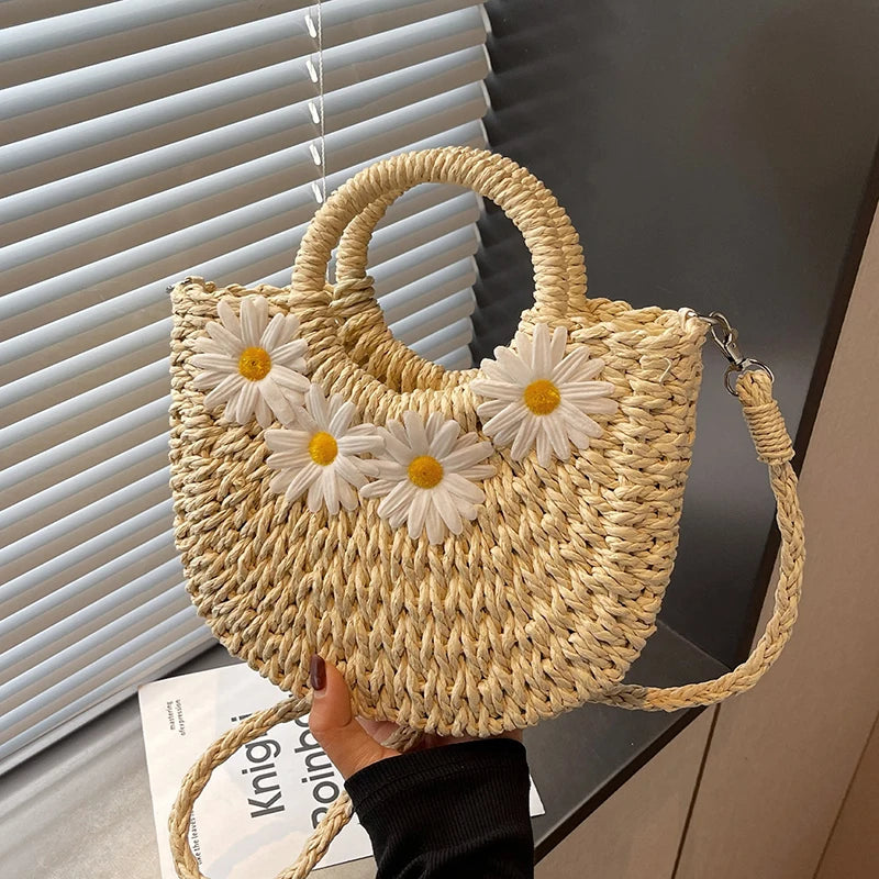 Handwoven Straw Shoulder Bag For Women Rattan Half-Moon Beach Handbag Aesthetic Summer Hollow Out Crossbody Bag Female Vue beige