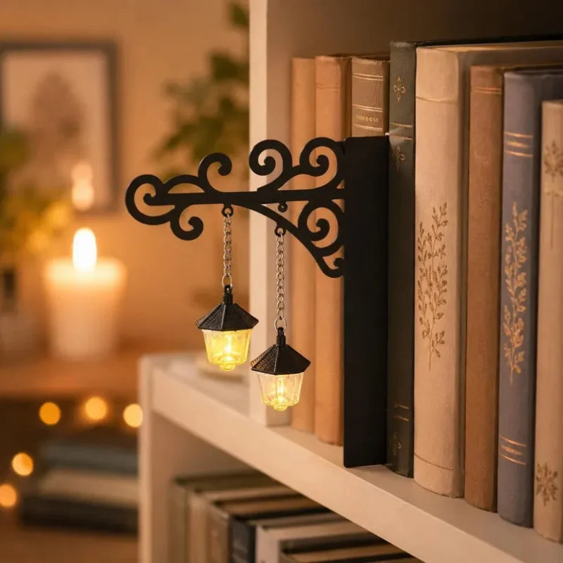 Library Lantern-Decorative Bookshelf Lighting Retro Library Lantern Bookshelf Lamp Multifunctional Warm LED Nightlight Ornament Vue
