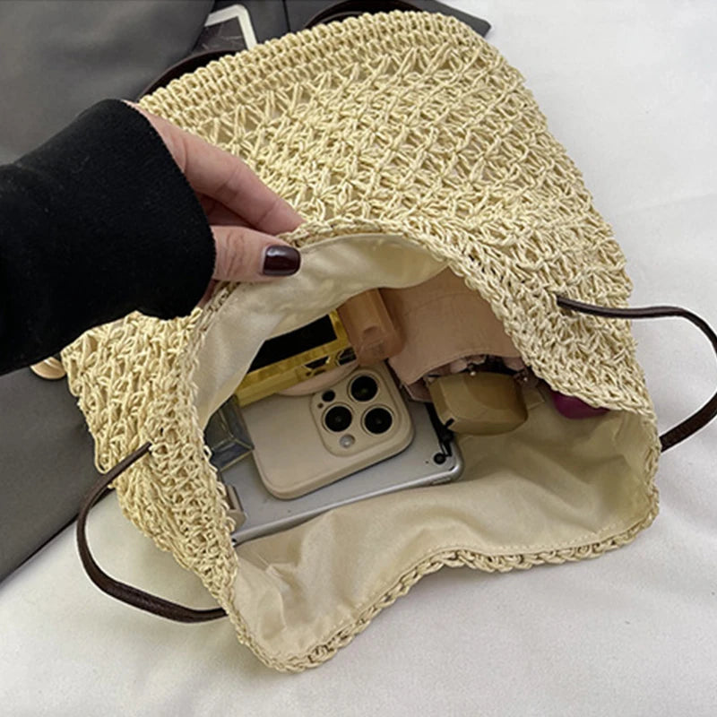Vintage Straw Backpack Women's Fashion Shoulder Bag Versatile Woven