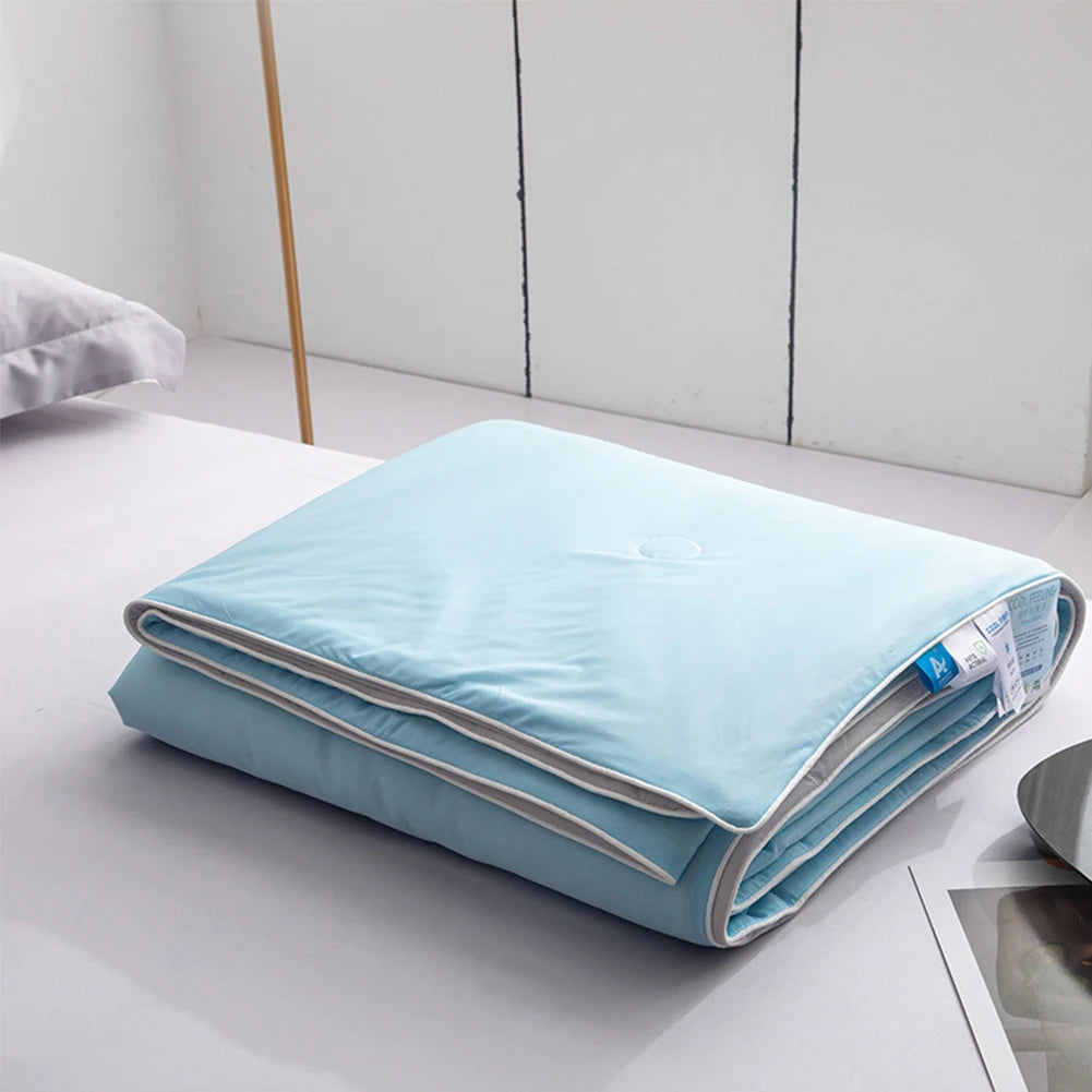 Ice Silk Cooling Blanket – Lightweight Summer Comforter Twin/King Cooling Blanket Vue