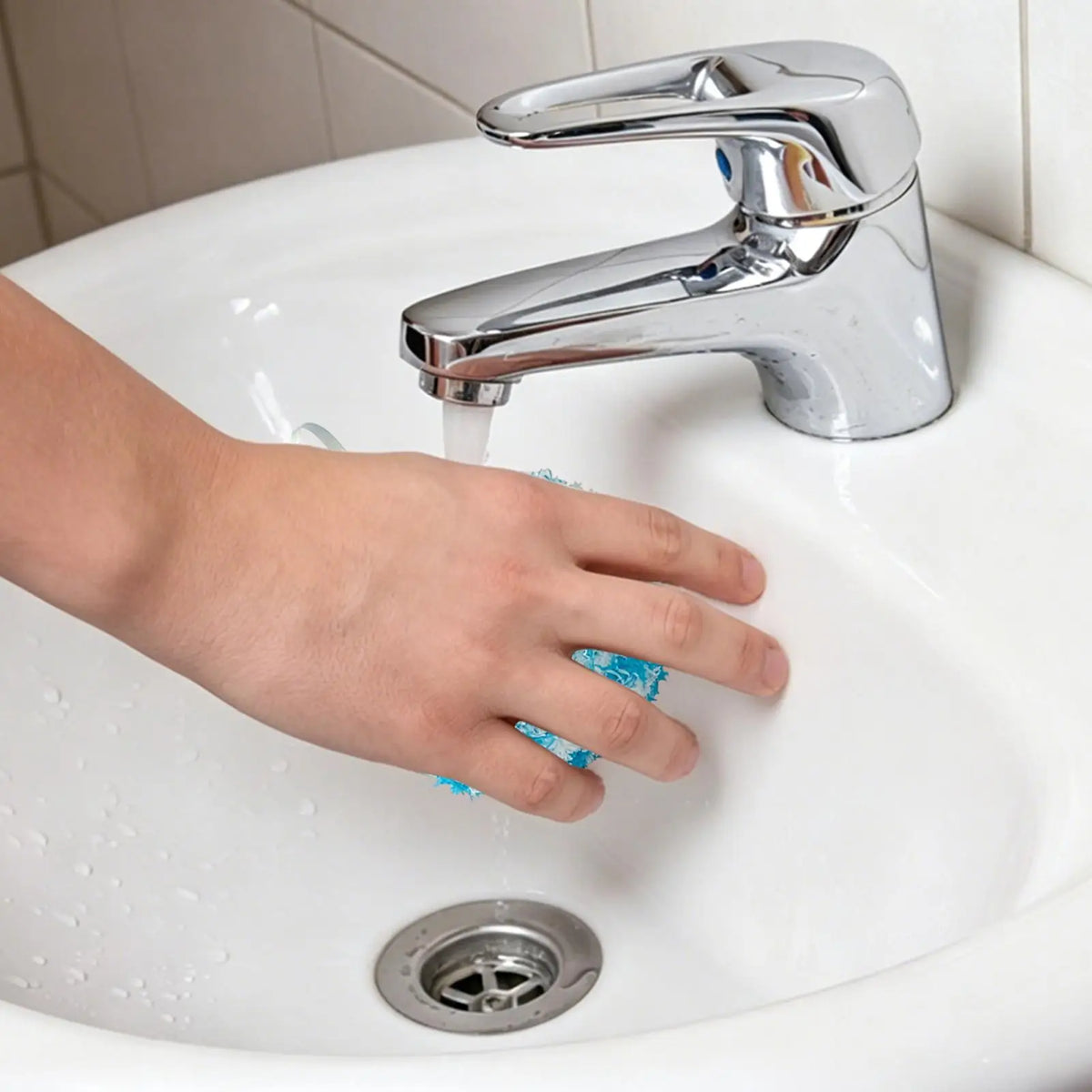 Bathroom Cleaning Ball Non Abrasive Stain Remover Multiuse Sponge Brush for Kitchen Countertop Bathtub Faucet Narrow Gaps Vue