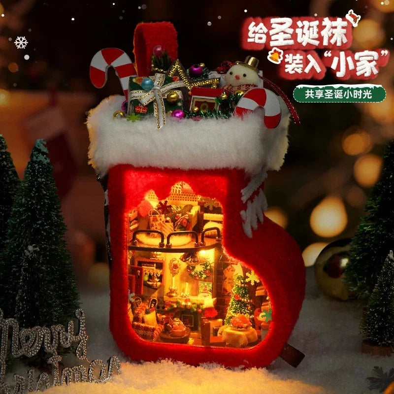 Christmas DIY Mini Cottage Stocking Ornament 3D Puzzle For Best Friend Tiny Handmade Scene Table Decor Home Display Holiday Gift Vue