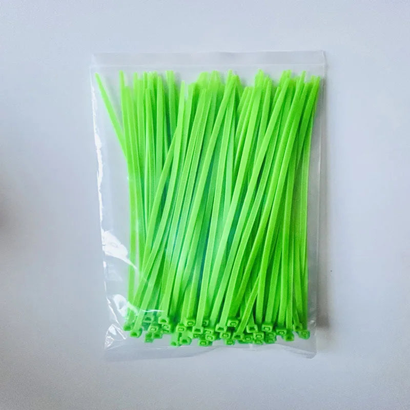 100 Pieces/Pack of Gardening Green Cable Ties, 2.5*200mm, Self-Locking Nylon Green Cable Ties, for Securing Plants and Bundling Wires Vue 1 Bag 100 Pcs