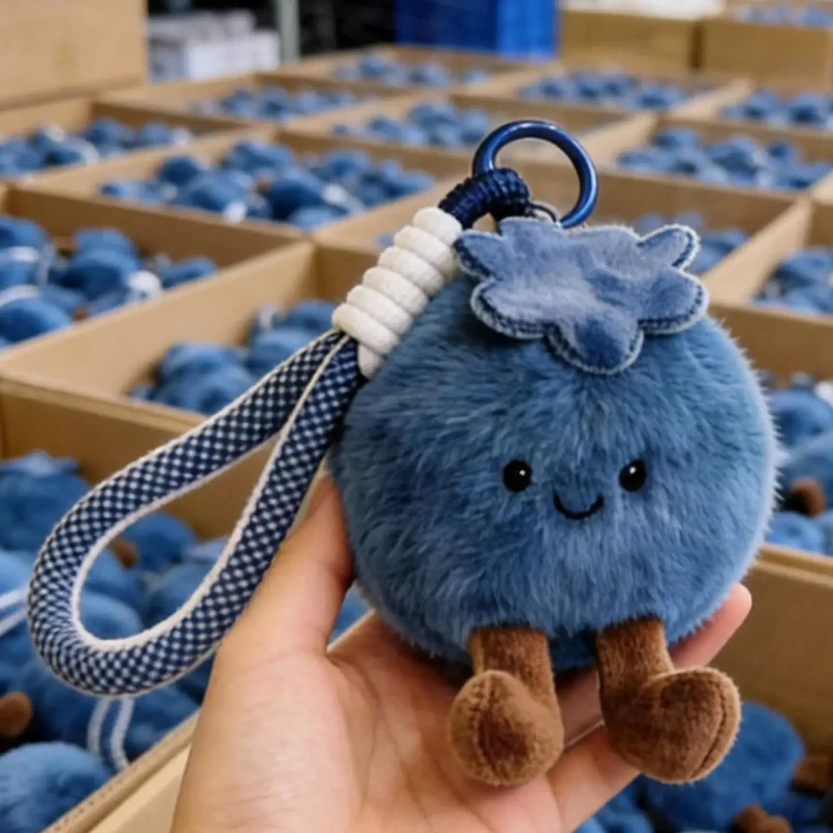 Adorable Plush Blueberry Shape Bag Charm Keychain for Purse for Women Men Kids Boys Girls Teens Adults Wife Girlfriend Traveling Vue