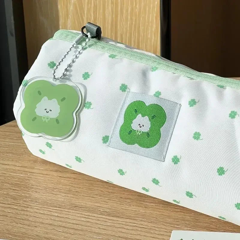 Cute & Sizeable Four-Leaf Clover Kitten Themed Organizer for Pencils and Cosmetics - Perfect for Travel, School, Office Vue
