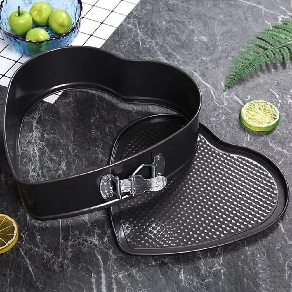 7- Heart Shape Springform Cake Pan Carbon Steel Non-stick Leakproof