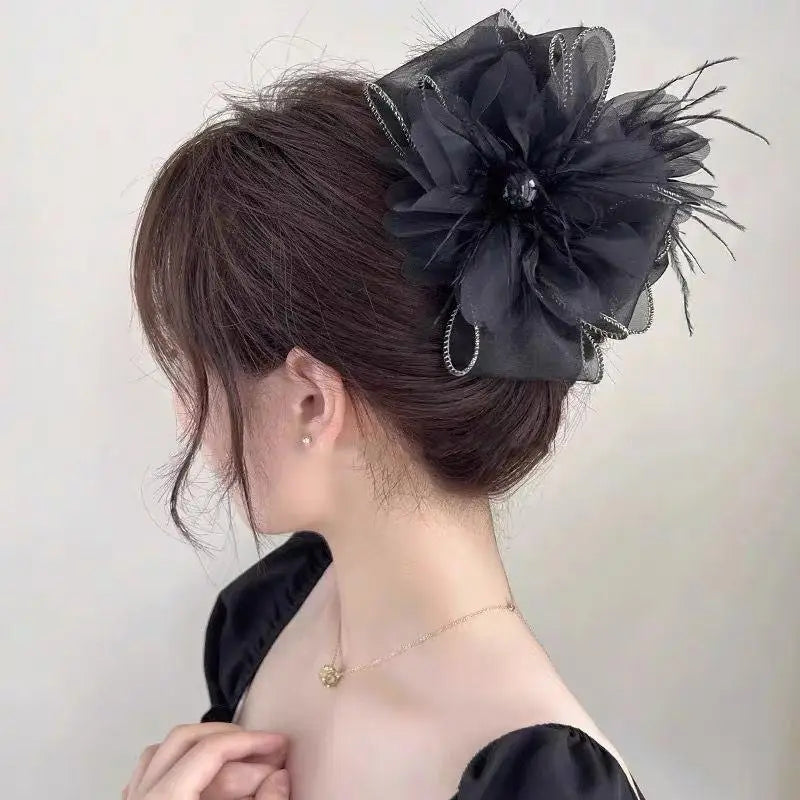 Beautiful Black Mesh Flower Hair Clip for Women Shark Grip Claw Ideal for Parties and Formal Occasions Vue A1 one size
