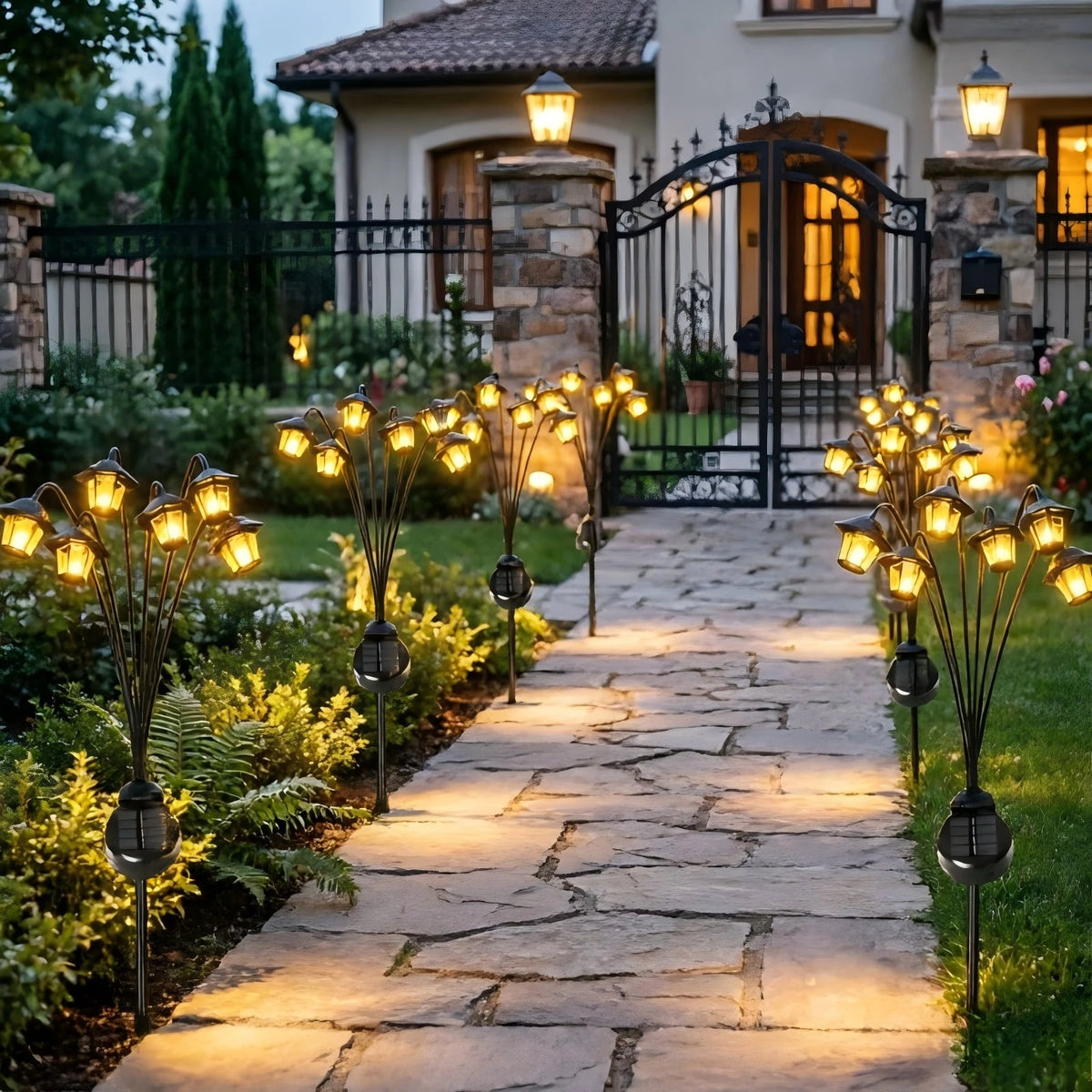 Vintage Multi-head Solar Garden Lights Waterproof LED Solar Stake Lantern Light for Patio Lawn Path Backyard Holiday Decor Vue