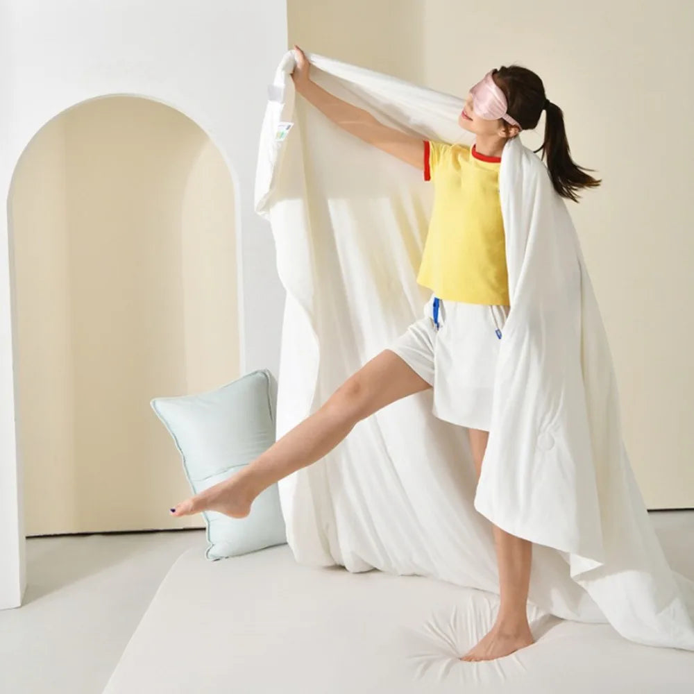 Double Side Air Condition Comforter Cooling Fabric Solid Color Summer Thin Quilt Quilting Lightweight Cooling Blanket Dormitory Vue White 59.06x78.74 in