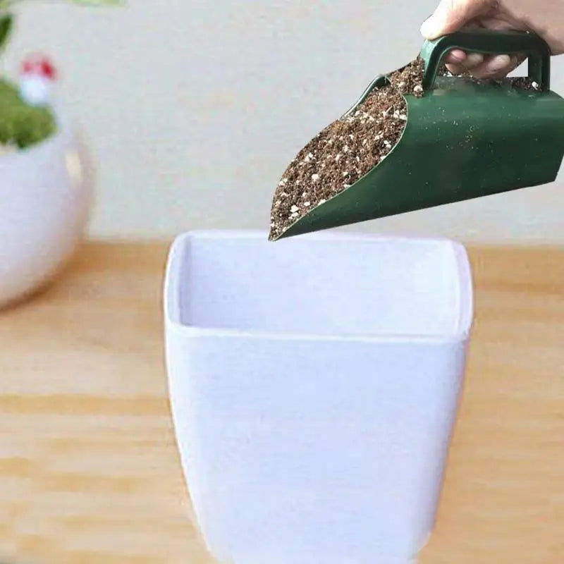 1Pcs Plastic Garden Soil Scoop Mesh Sieve Shovel for Plant Soil Filtering and Seedling Nursery Work Vue