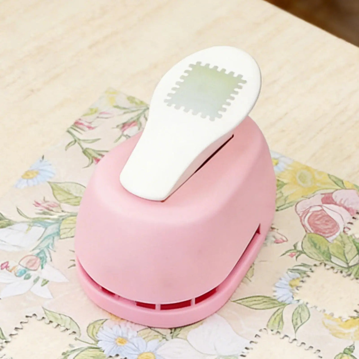 DIY Stamp Embossing Tool, Stamp Journal Hole Punch, Creative Handmade Embossing Tool Postage Scrapbooking Cutter Multipurpose Vue