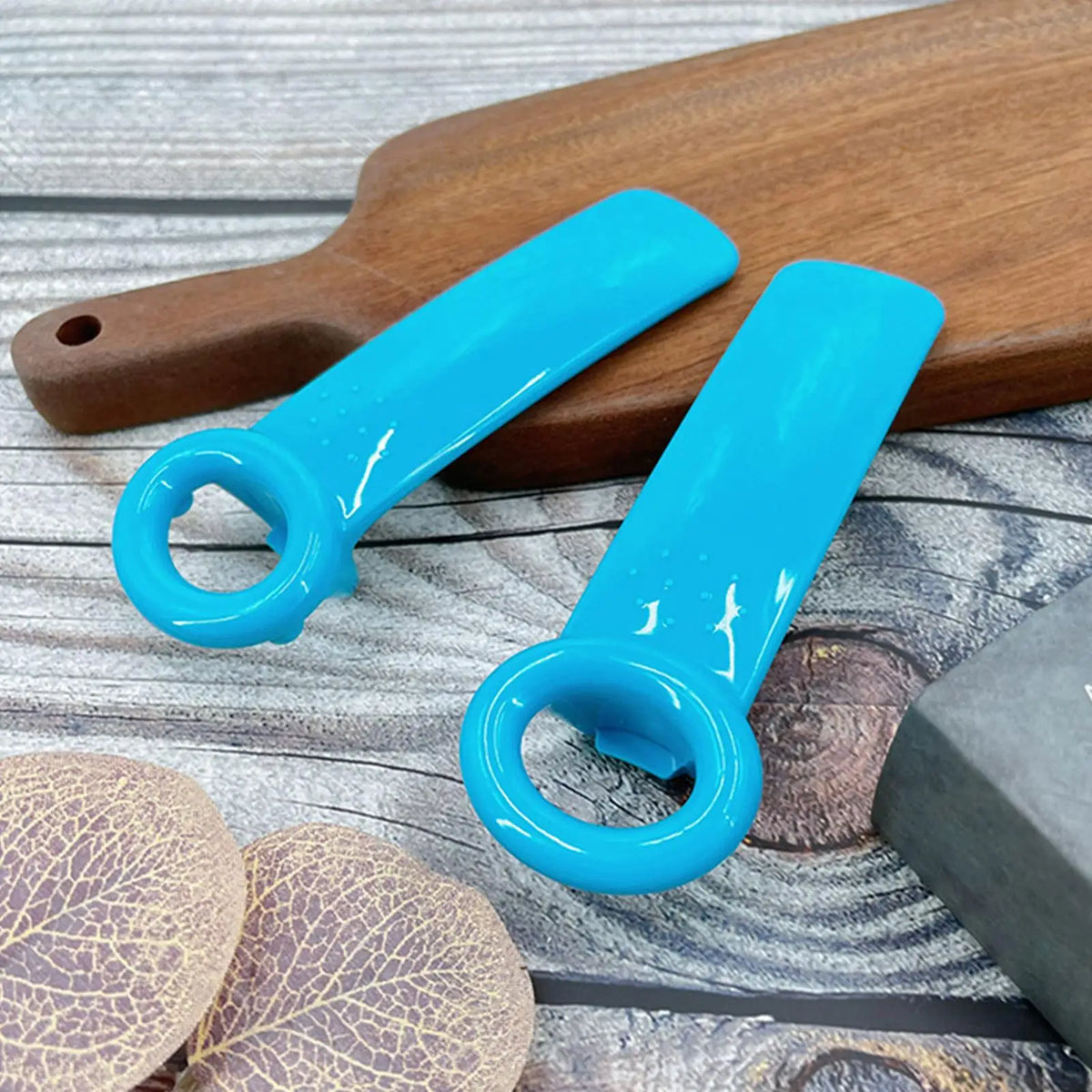 ABS Can Bottle Opener Rustproof Portable Beer Opener Kitchen Accessories Multifunctional Lid Openers Tools With Curved Handle Vue