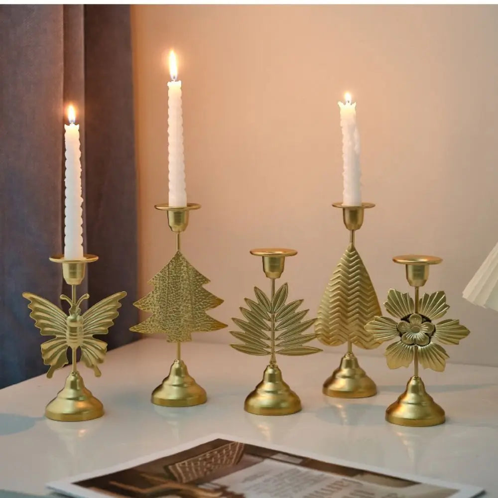 European Style Tabletop Candle Holder Elegant Unique Leaf Candle Stand Luxury Centerpiece Vintage Tealight Holder Home Decor Vue