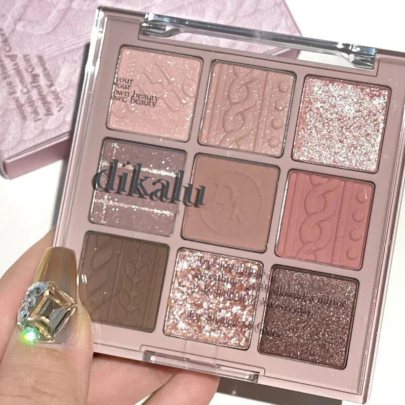 Knitted Pattern Eyeshadow Palette Glitter Matte Pink Pearlescent Shimmer Shinny Pigment Diamond Eyeshadow Korean Cosmetic Makeup Vue