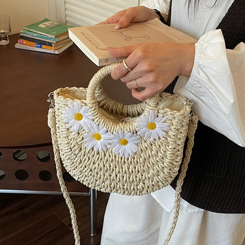 Handwoven Straw Shoulder Bag For Women Rattan Half-Moon Beach Handbag Aesthetic Summer Hollow Out Crossbody Bag Female Vue