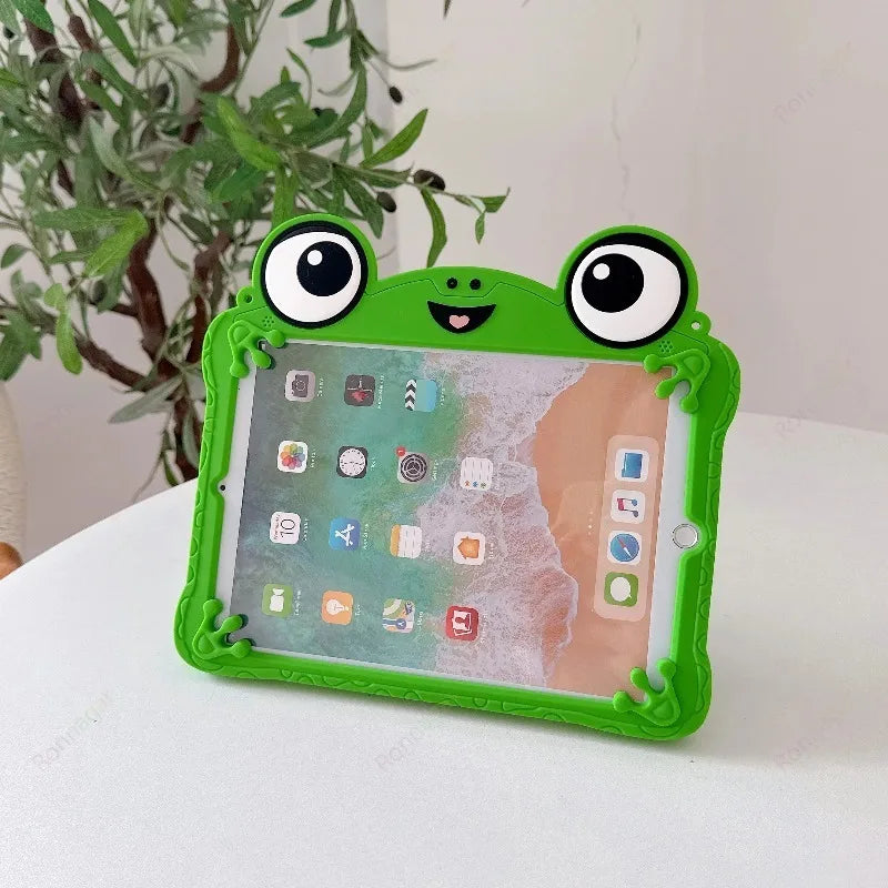 Kids 3D Frog Silicone iPad Case – 11" Multi-Gen Cover Tablet Case Vue