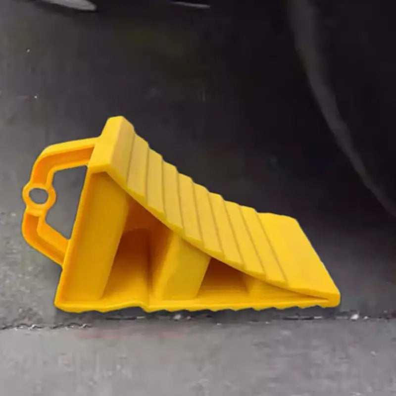 Wheel Chock Anti-Slip Tire Stop Block for Cars, Trucks & Trailers Wheel Chock Vue