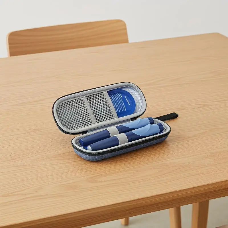 Insulin Cooler Travel Case Waterproof Insulin Cooling Bag With Display Medicine Organizer Bag For Diabetics Vue