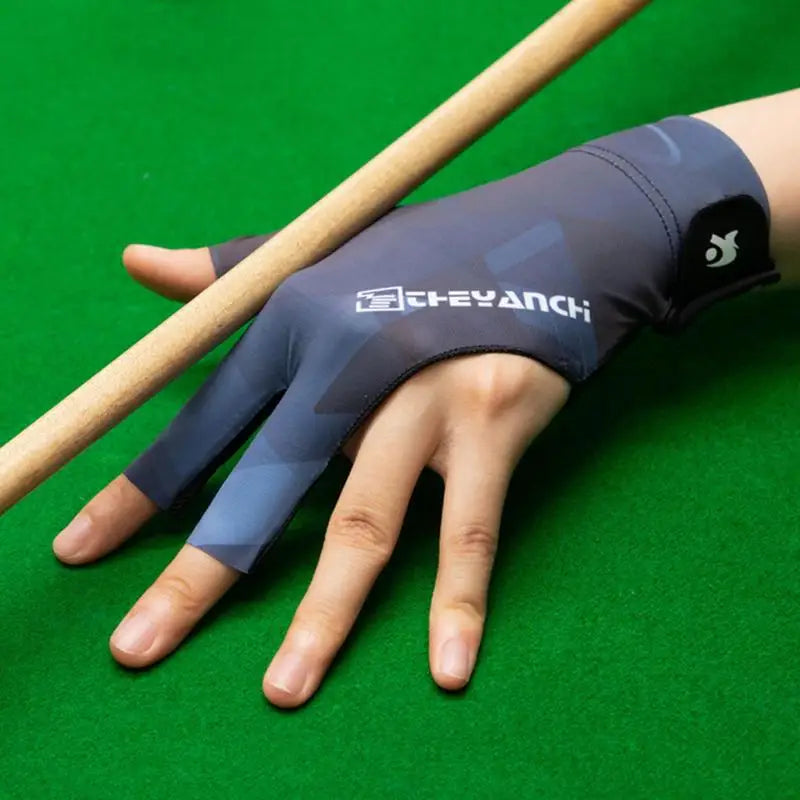 Three-Finger Billiards Glove | Non-Slip Pool & Snooker Glove Billiards Glove Vue
