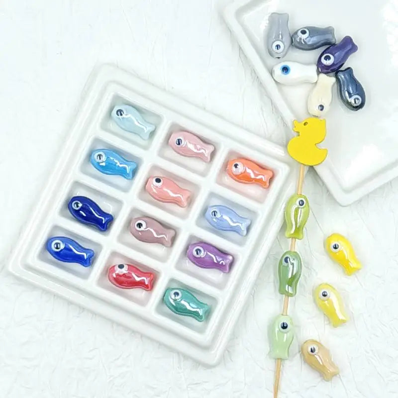 Artistic Little Fish Ceramic Beads 10Pcs for DIY Stunning Necklaces and Earrings in Jewelry Design Vue