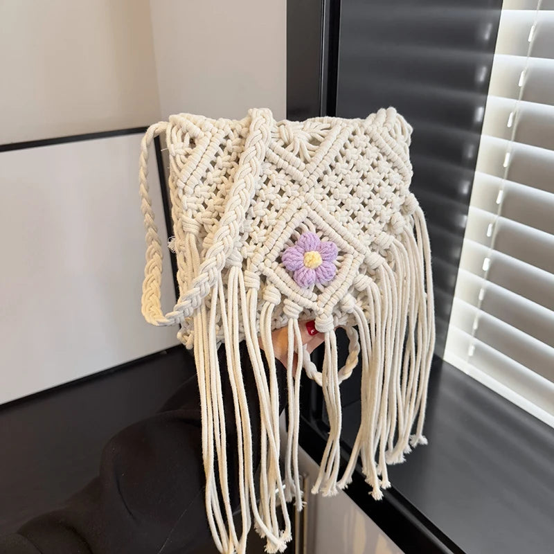 Summer Bags Women Handmade Tassel Beach Woven Handbags Vacation Vue beige