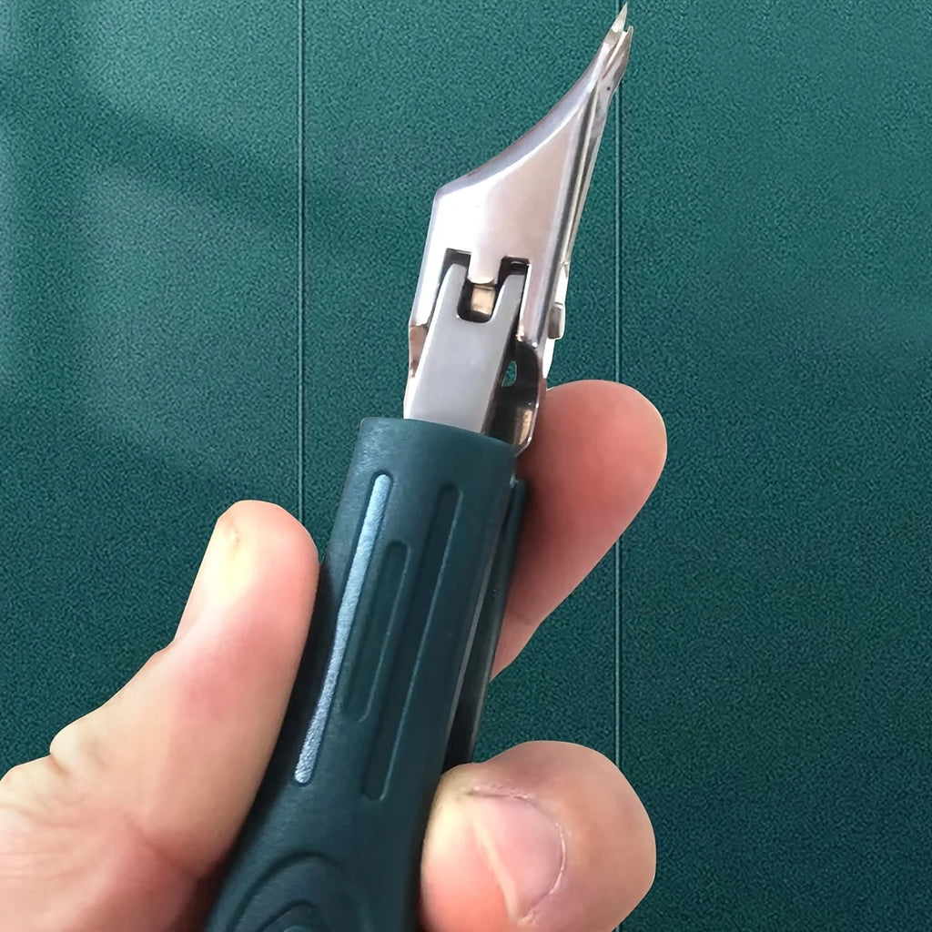 1pcs Stainless Steel Nail Clipper Trimmer Equipped with Ultra-slim Angled Tip Design, Thickened Nail and Toenail Care Tool Vue
