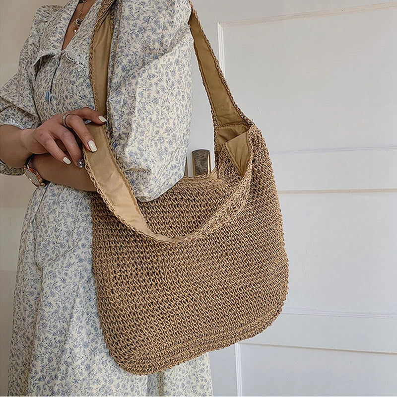 Women Large Capacity Shoulder Bags Handmade Straw Woven Fashion