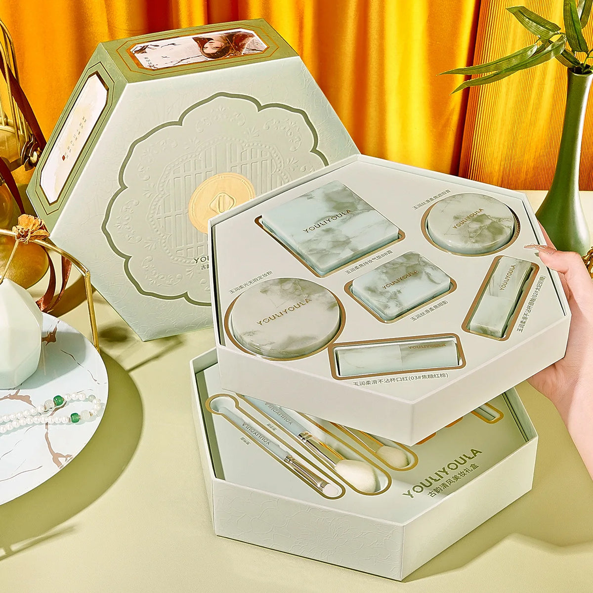Ancient Charm Fresh Breeze Makeup Set Cosmetics Full Set Chinese Style Makeup Gift Box Holiday Gift with Makeup Brush Set Vue