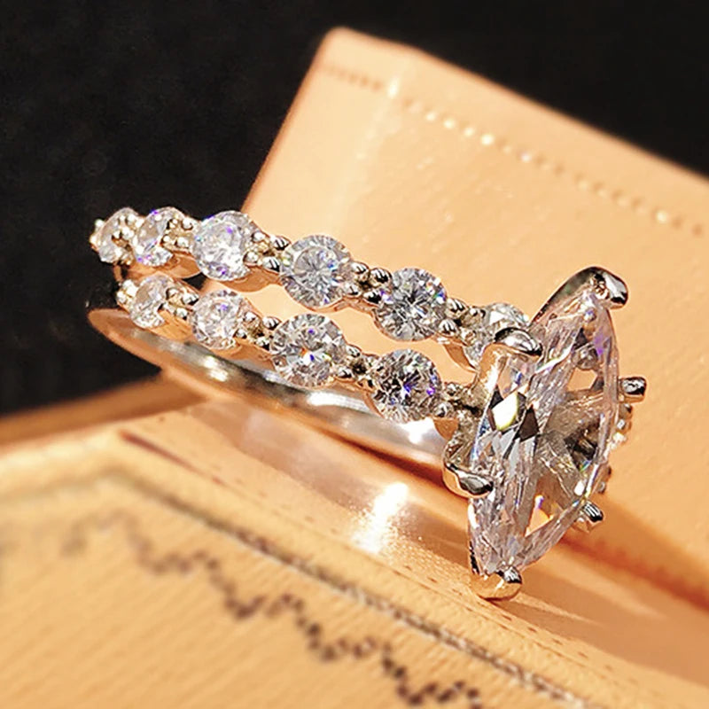 Huitan Marquise Cubic Zirconia Bridal Ring Set for Women Bridal Ring Set Vue F1752 7