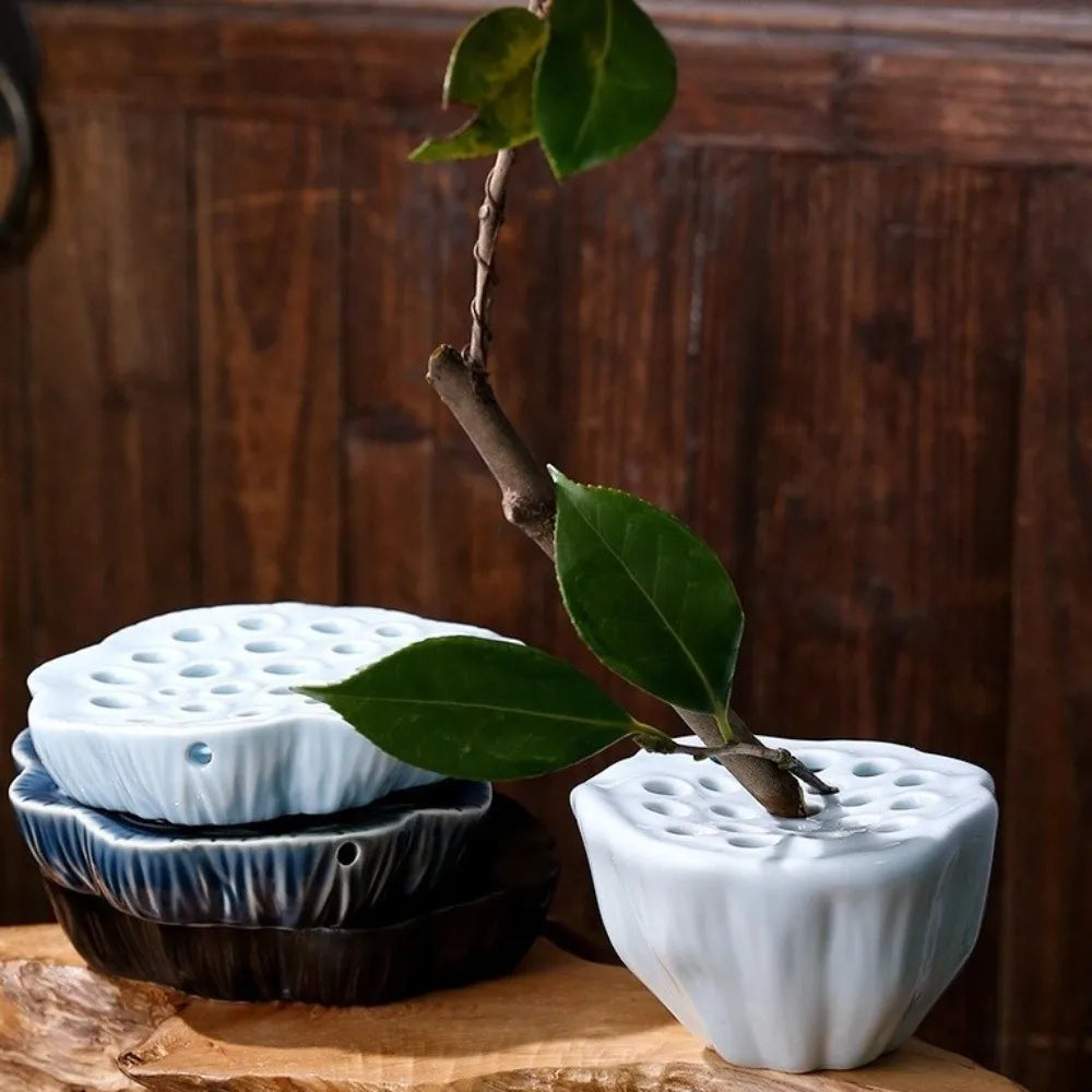 Chinese Style Ceramic Lotus Vase Exquisite Natural Hydroponic Container Zen Meaning Artificial Flower Arrangement Vessel Vue