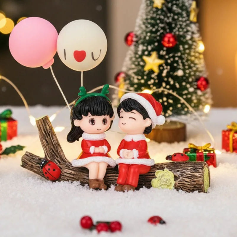 Christmas DIY Couple Figurine Crystal Ball Miniature Scene Ornament Sitting Desktop Car Decoration Micro Gift for Home Office Vue