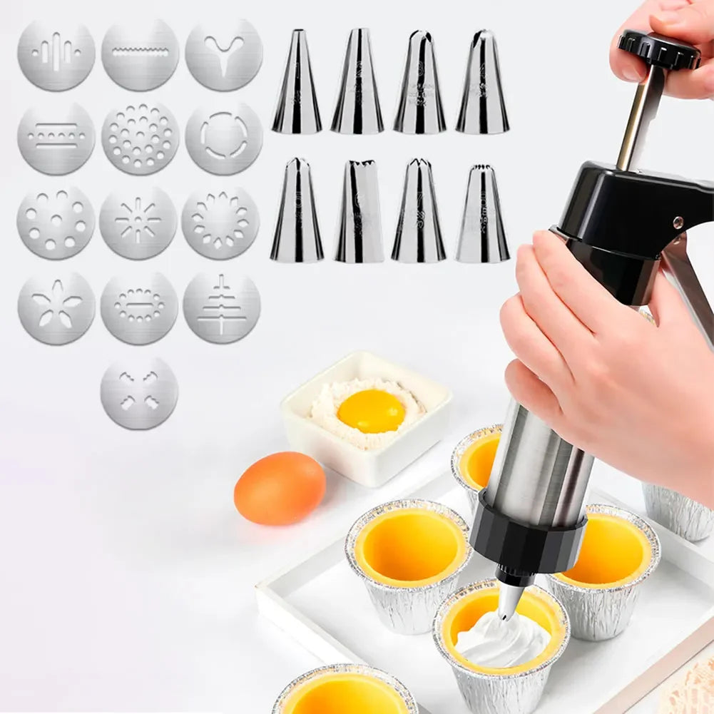 Cookie Press Gun Kit – 13 Discs & 8 Icing Nozzles Cookie Press Kit Vue