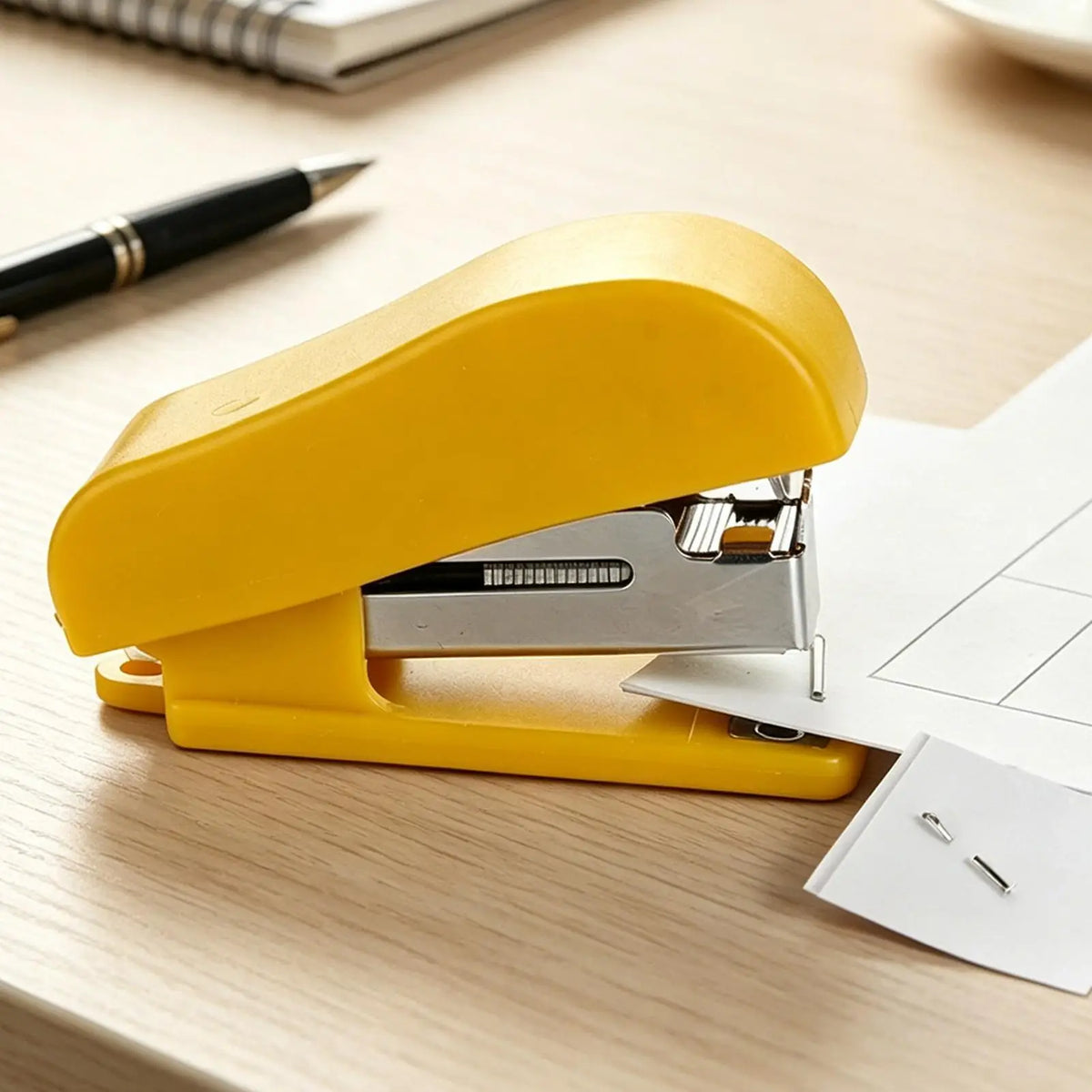 Compact Mini Stapler For Desk, Cute Small Office Stapler With Staple s, Portable Student School Supplies For Kids Adults Vue