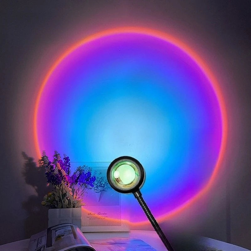 USB Sunset Lamp, Warm Ambiance Light Projector with Romantic Glow, Aesthetic Mood Lighting for Bedroom Living Room Home Decor Vue