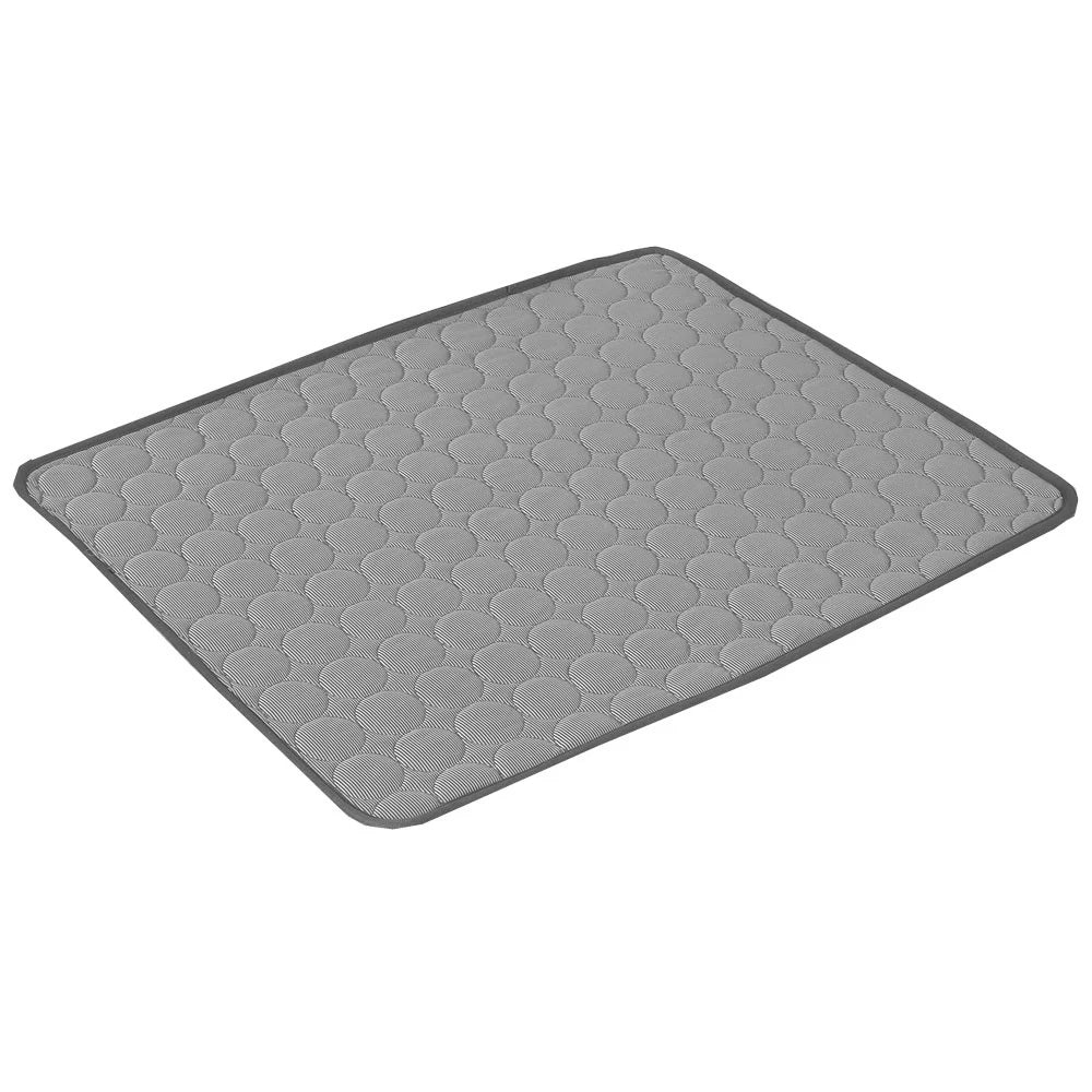 5 Sizes Pet Cooling Mat Dog Cat Sleeping Pad Cool Ice Silk Vue Grey M (62X50cm)