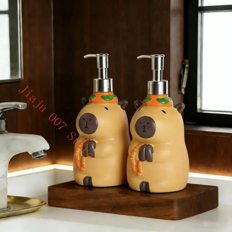 Capybara Soap Dispenser – Cute Refillable Pump Bottle Soap Dispenser Vue