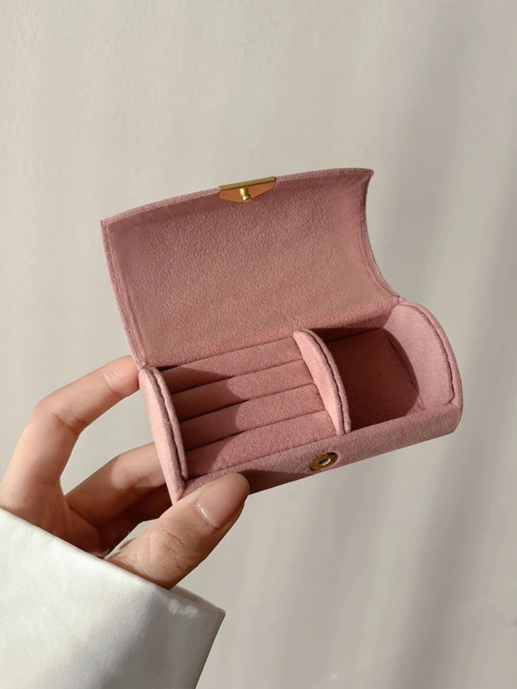 Exquisite and Portable Mini Jewelry Storage Box For Women's Business Trips Anti-oxidation Light Luxury Velvetring Jewelry Box Vue