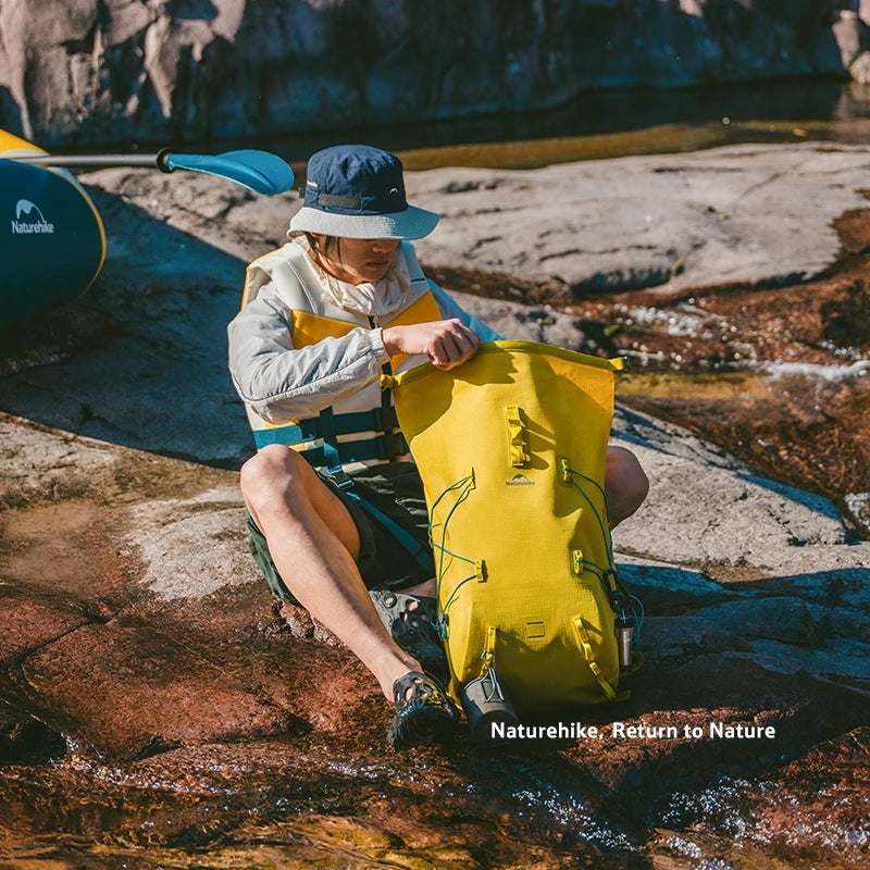 Naturehike Whale Fall 2.0 IPX7 Waterproof 28L Backpack 950g Waterproof Hiking Backpack Vue