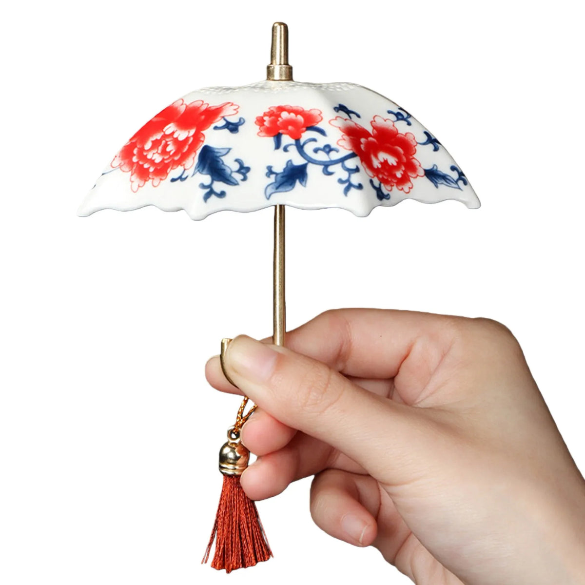 Ceramic Umbrella Tea Strainer & Base – Blue & White Porcelain Porcelain Tea Strainer Vue