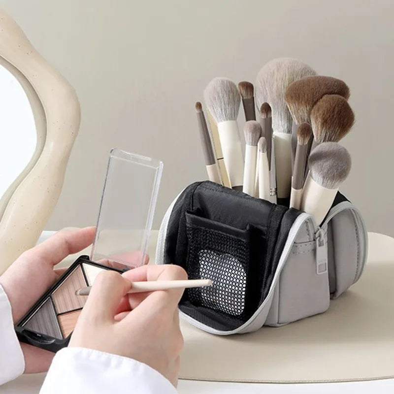 Portable Standing Makeup Brush Case Cosmetic Brush Storage Bag with Elastic Bands & Mesh Pocket Foldable Cosmetic Brush Case Vue