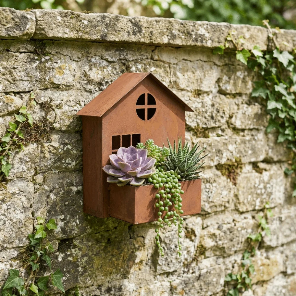 Iron Rusted House Flower Pot Decorative Wall Mounted Hanging Flower Pot Wear-resistant Succulent Planter Garden Decoration Vue