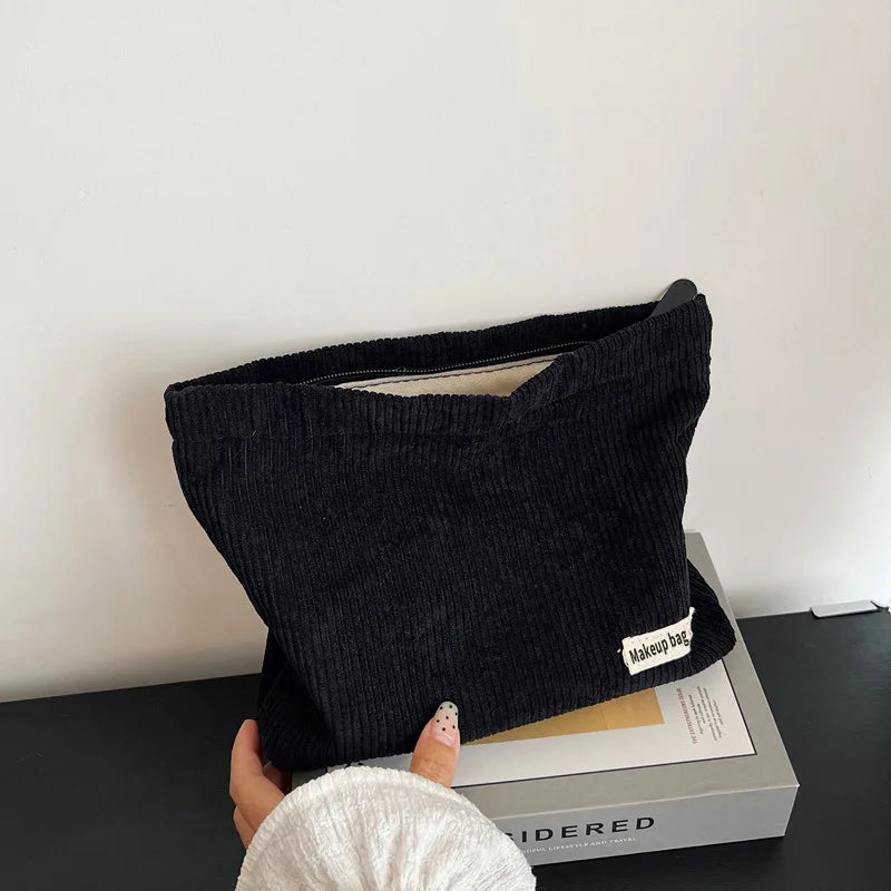 Fashion Women Sweet Cosmetic Bags Makeup Large Purse Bag Zipper Pouch Daily Outdoor Activities Travel Organiser Vue Black