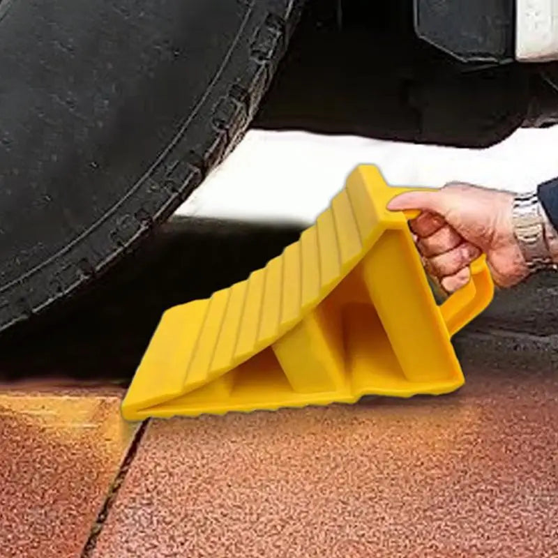 Wheel Chock Anti-Slip Tire Stop Block for Cars, Trucks & Trailers Wheel Chock Vue