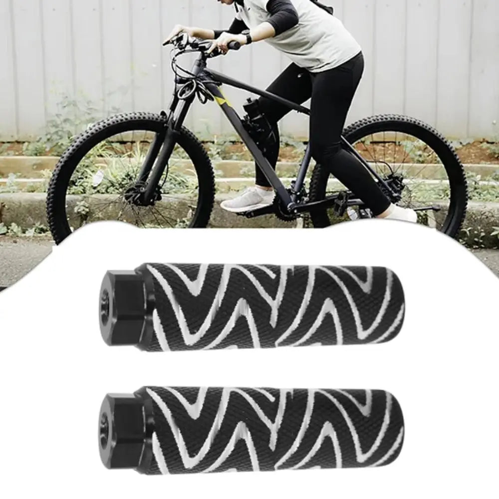 1 Pair Anti-Skid Bike Footrest Lever Axle Pegs Easy To Install Weight-bearing Bicycle Rear Footrest Pedals Aluminum Alloy Vue